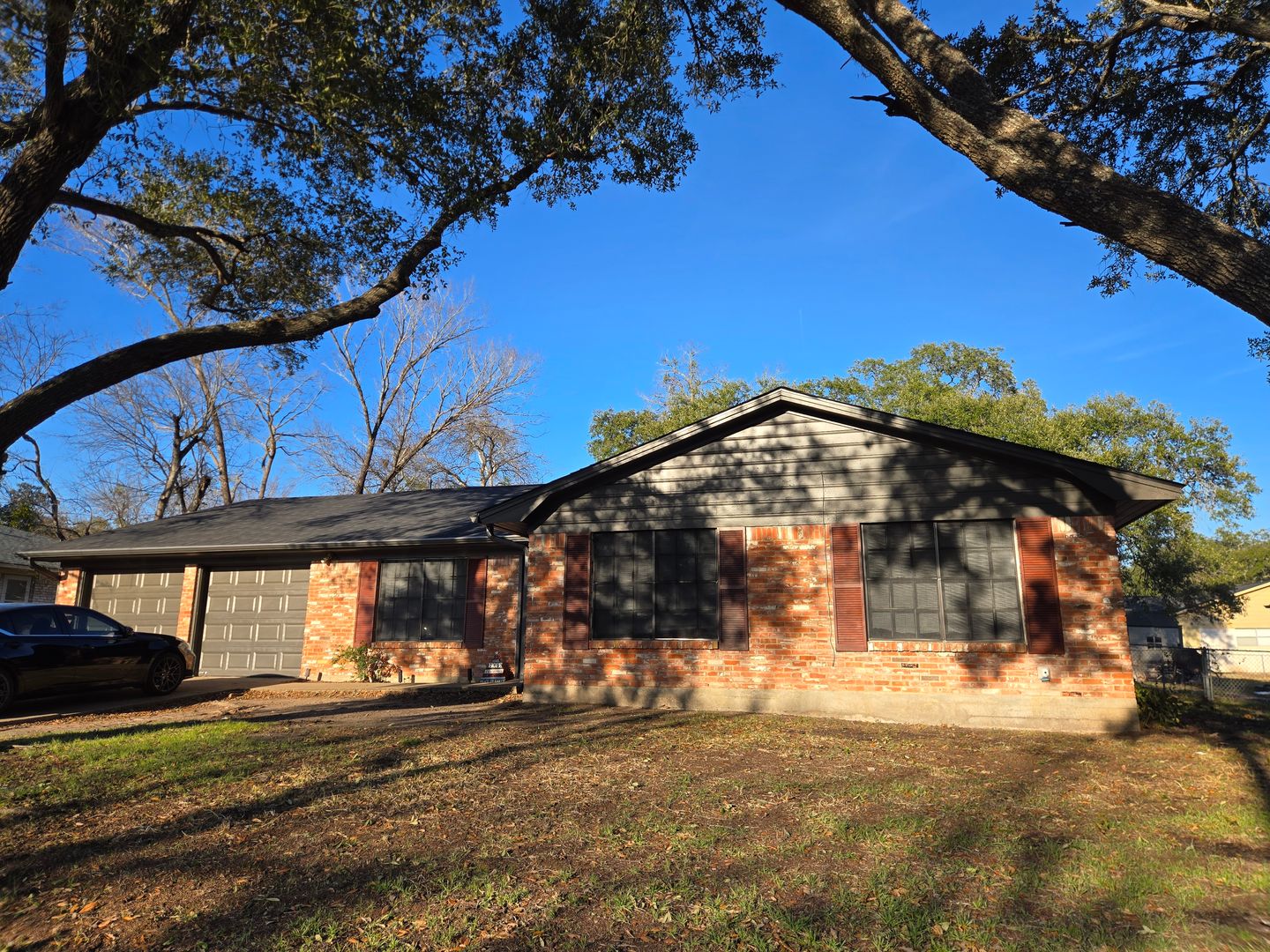 College Station House: 803 Glade Street