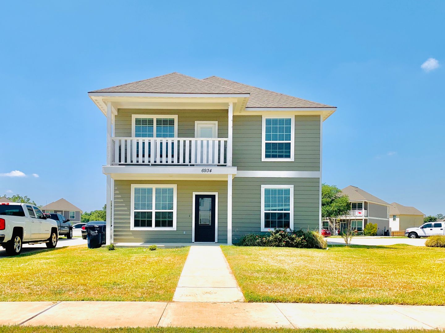 College Station Apartment: 6934 Halter Loop
