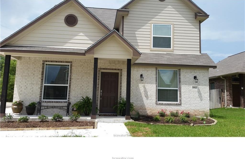 College Station Apartment: 6912 Appomattox