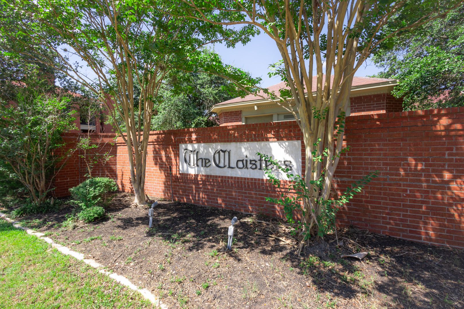 Bryan House: 1546 Bennett Street