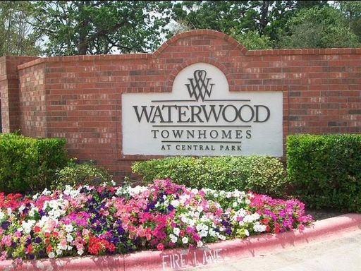 4 Bedroom, 4 Bathroom Townhome Available 10/15/2026 – photo 1