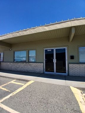 Small Retail Space with Big Visibility