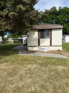 Skylane 2 bed/1 bath