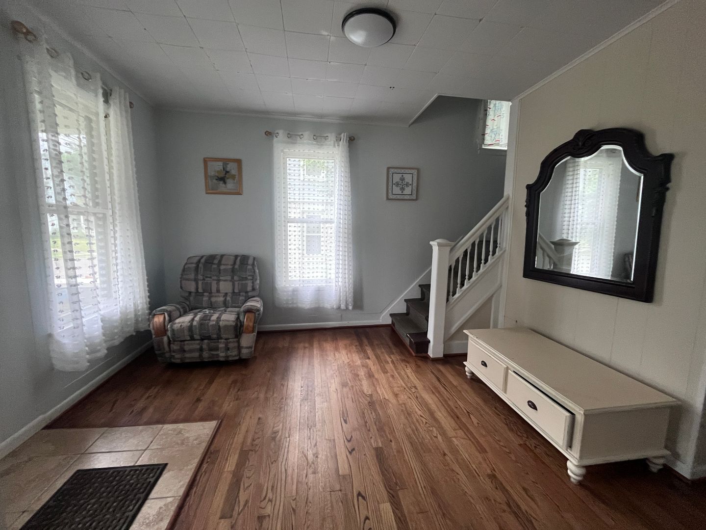 Binghamton Apartment: 1249 Vestal Ave