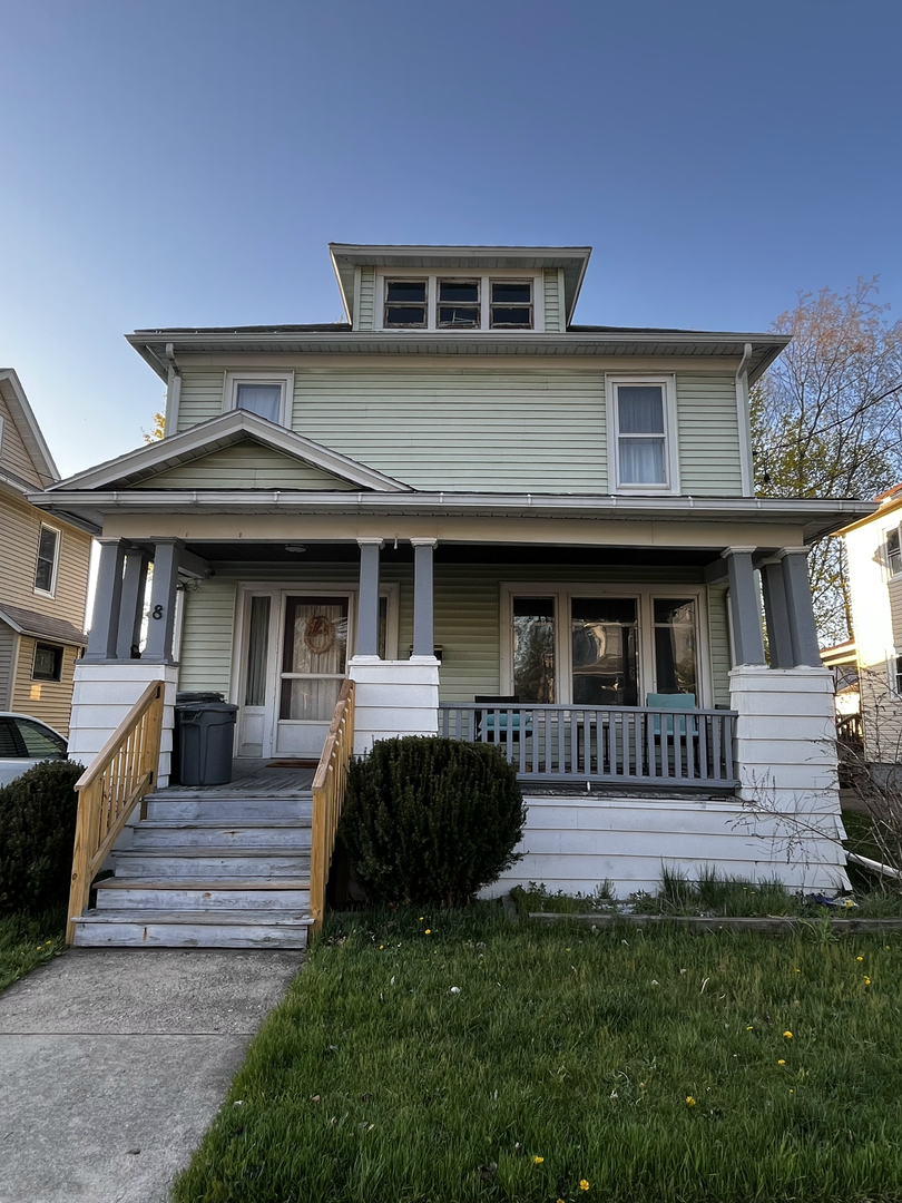 Binghamton Apartment: 8 Mildred Ave