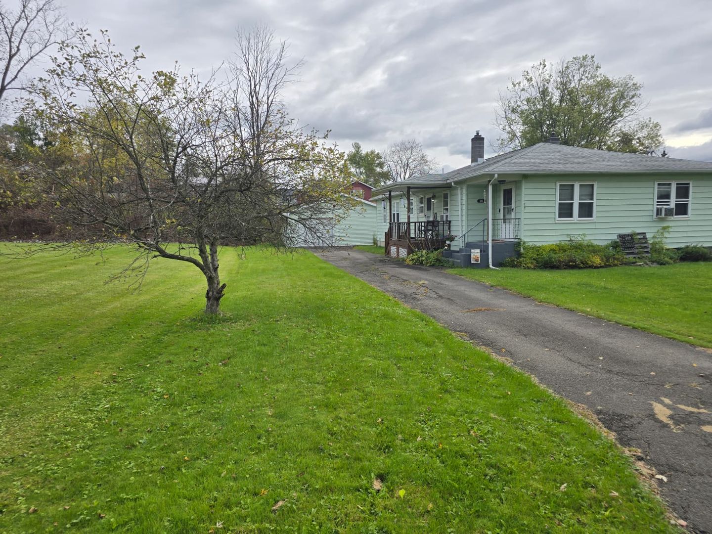 Binghamton Apartment: 38 Woodhill Court
