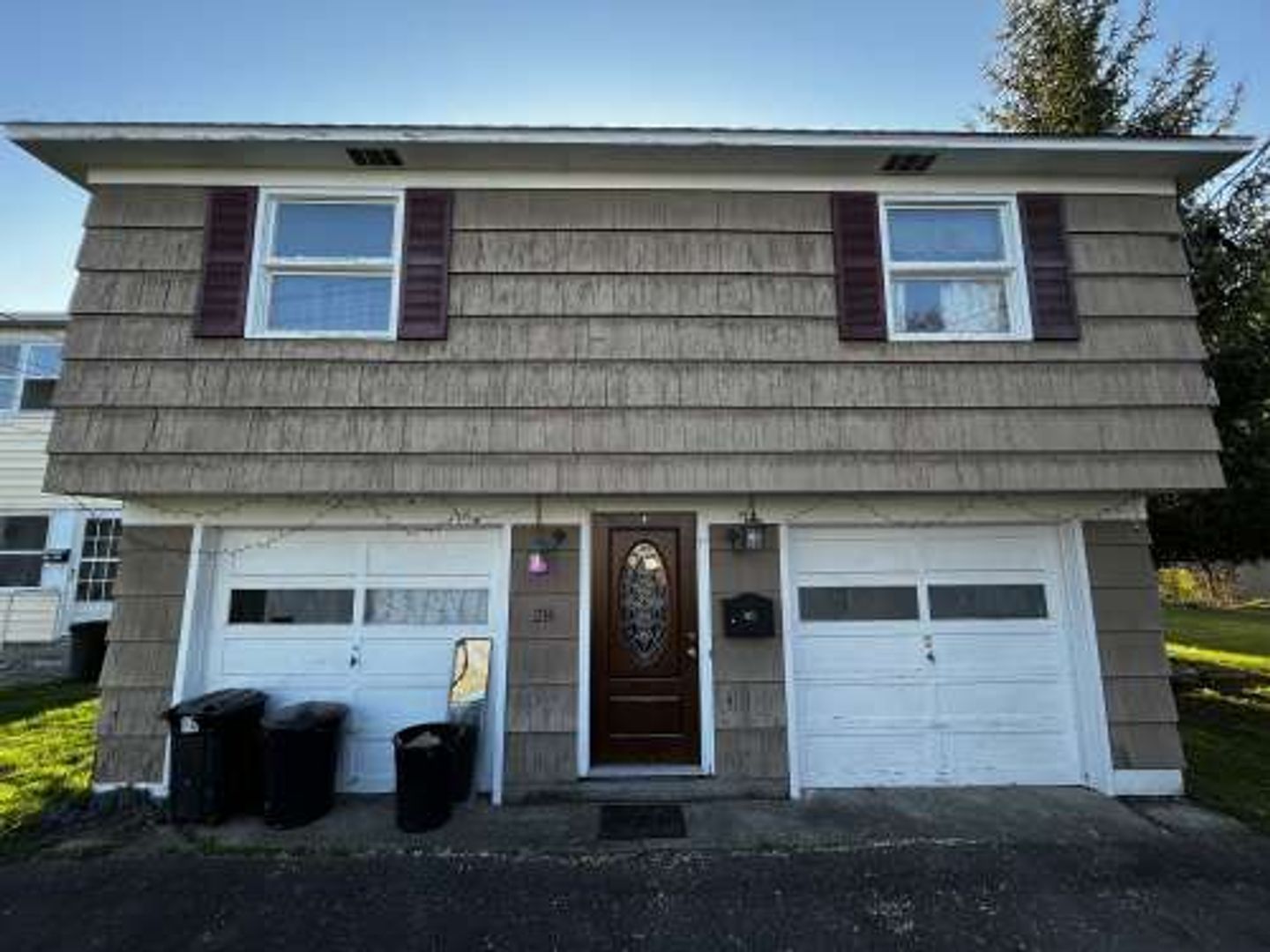 Johnson City Apartment: 28 Avon St