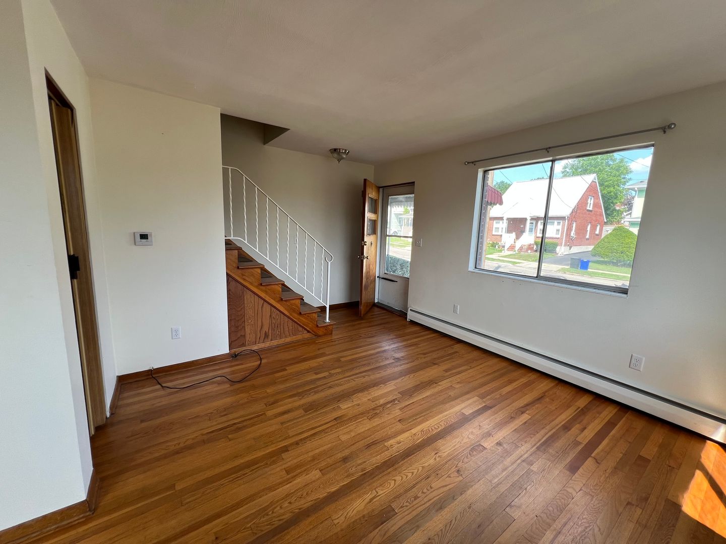 Endicott Apartment: 107-109 N Jackson Ave