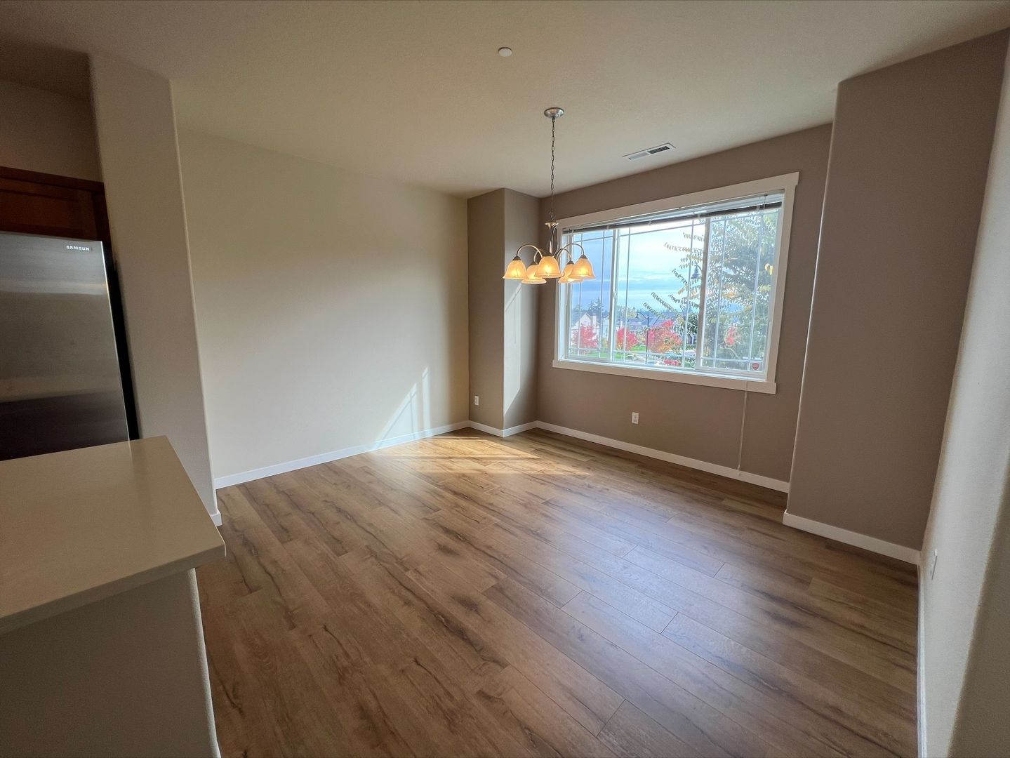 SFH 127 - Villebois Drive 4 of 12