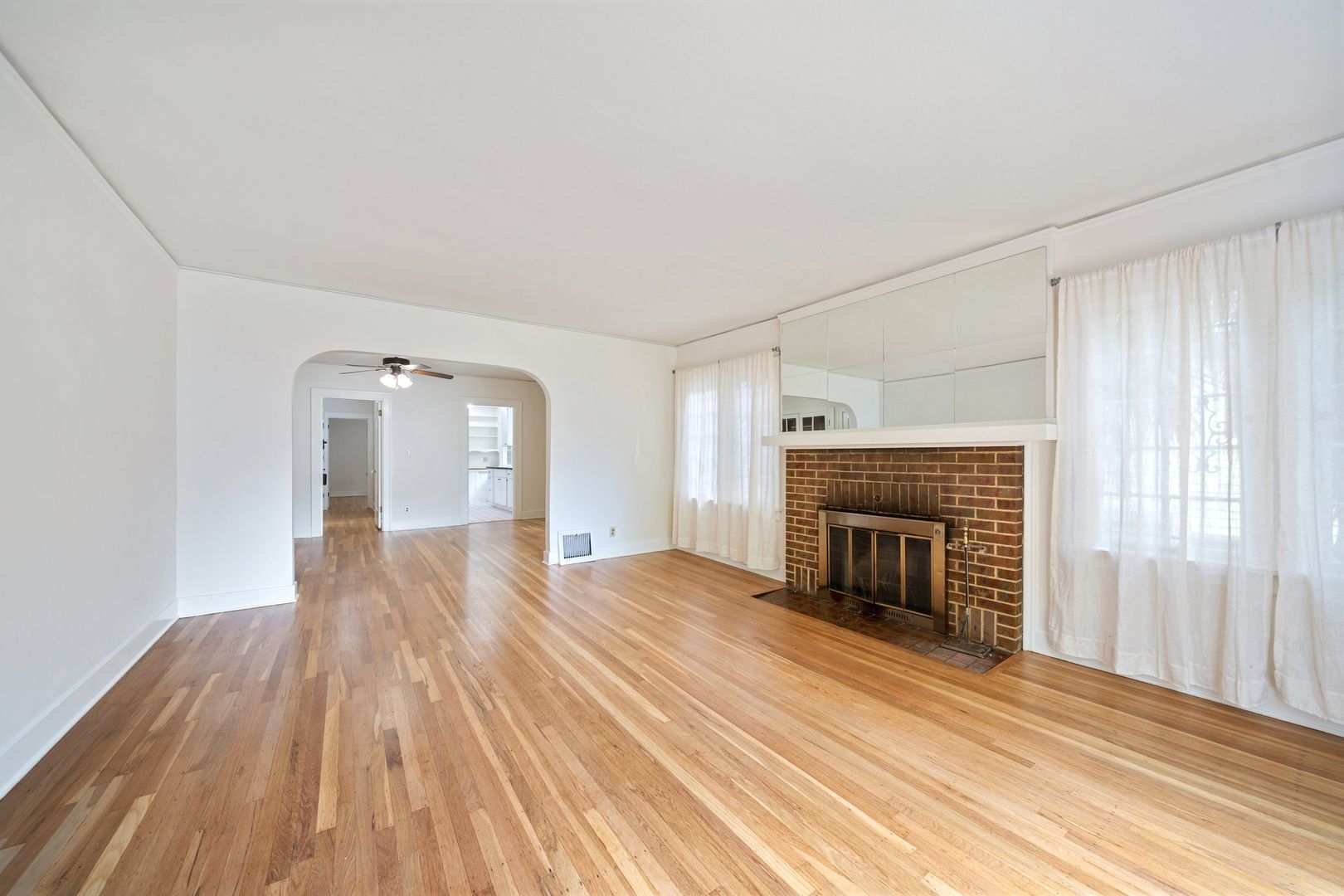 Portland Apartment: 1417 NE Thompson St