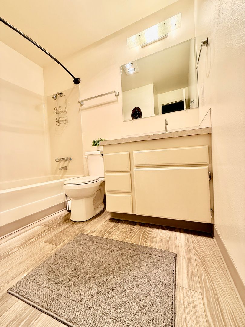 MF 39 - Rolling Hills Townhouses 10 of 12