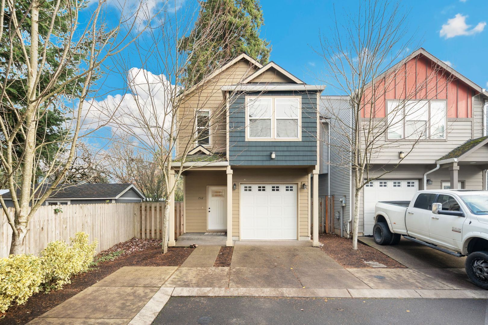 Portland House: 1512 Southeast 117th Avenue