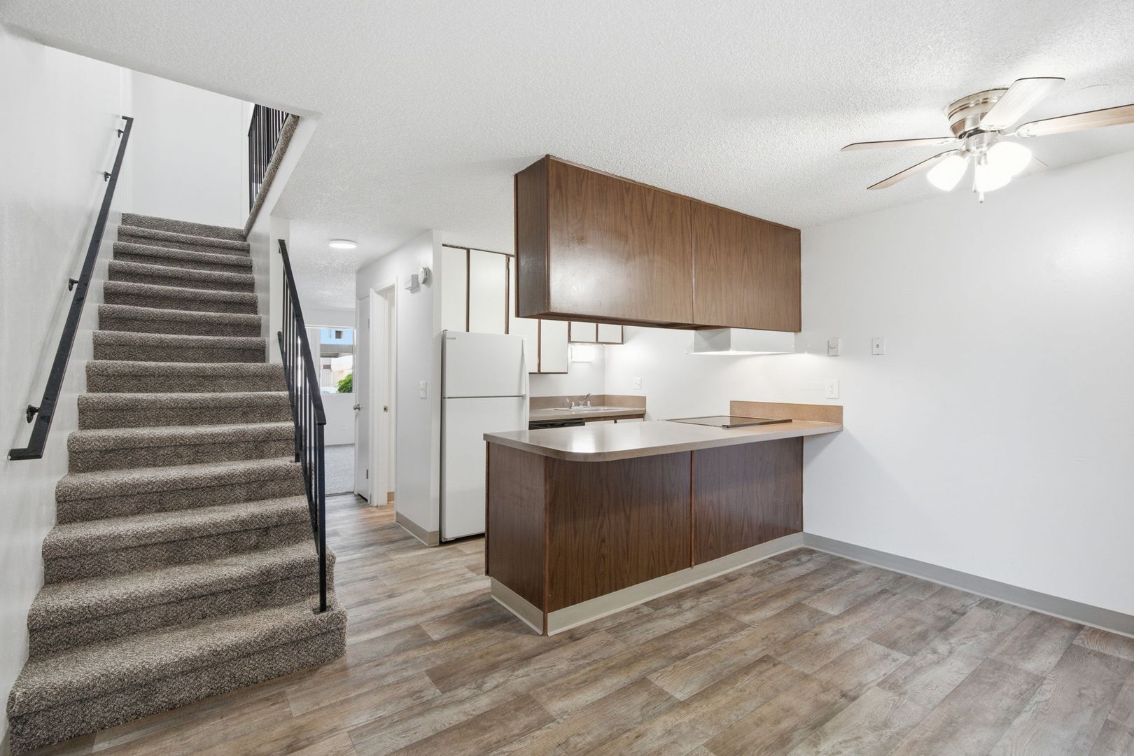 MF 39 - Rolling Hills Townhouses 9 of 12