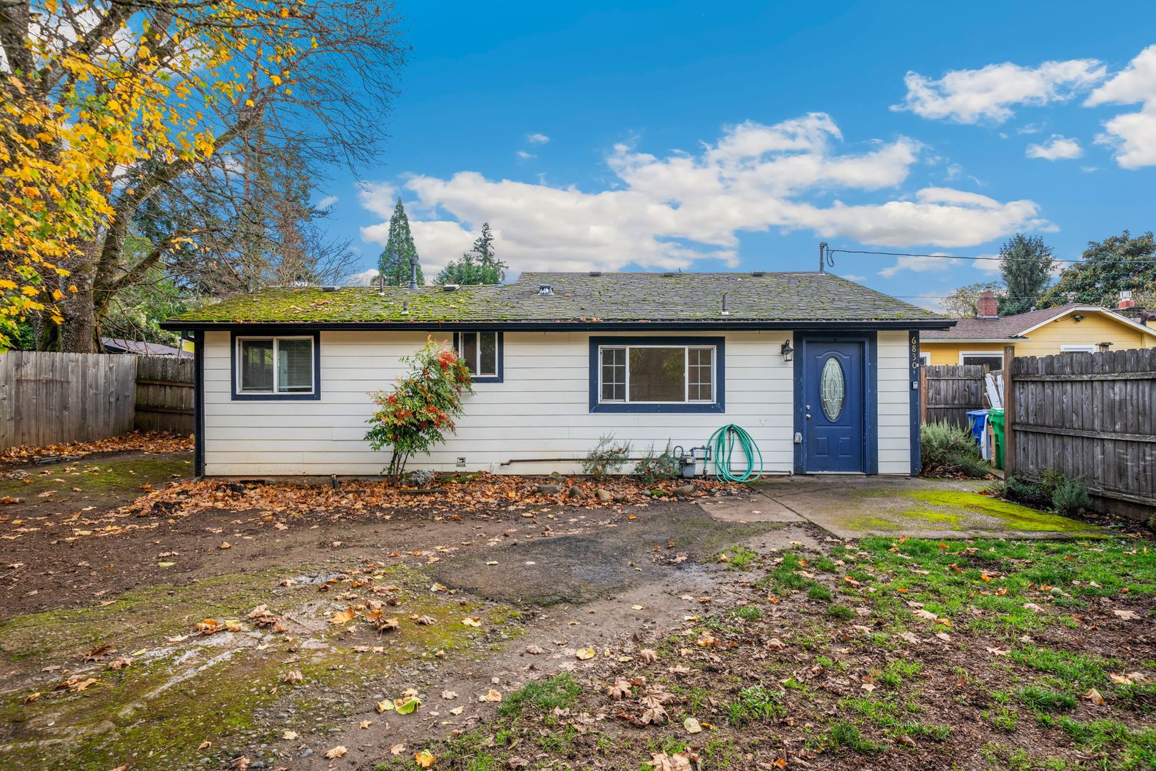 Portland House: 6830 Southeast 50th Street