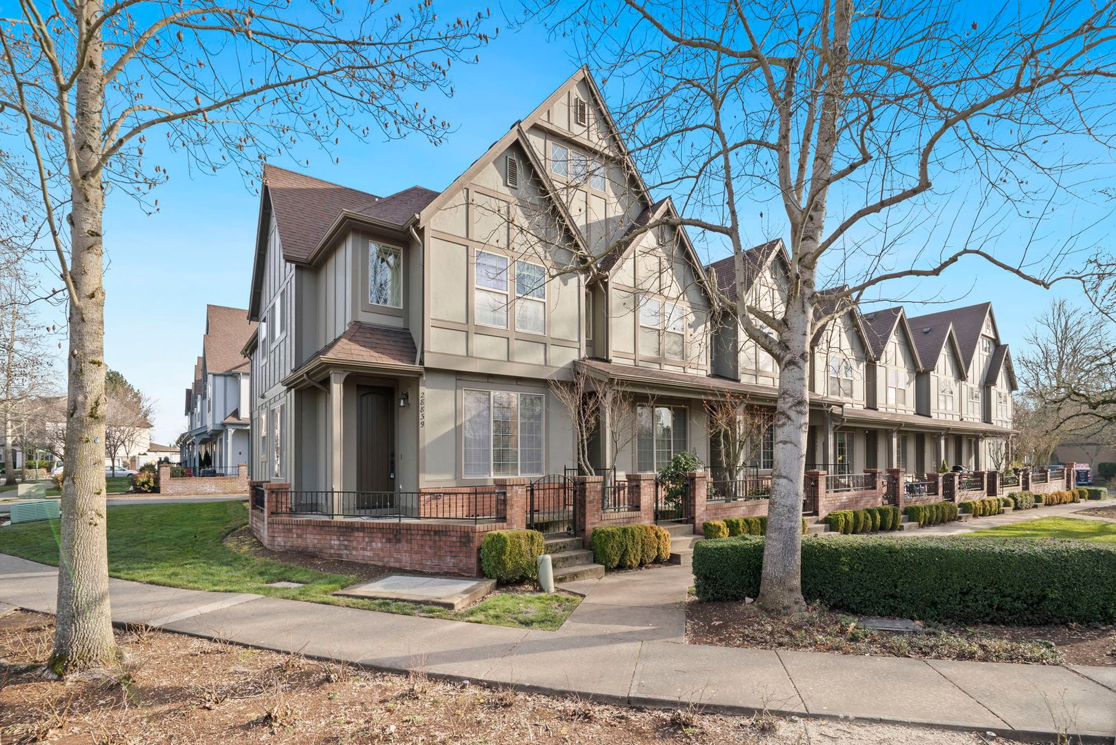 Wilsonville Townhome: 28839 Southwest Costa Circle West