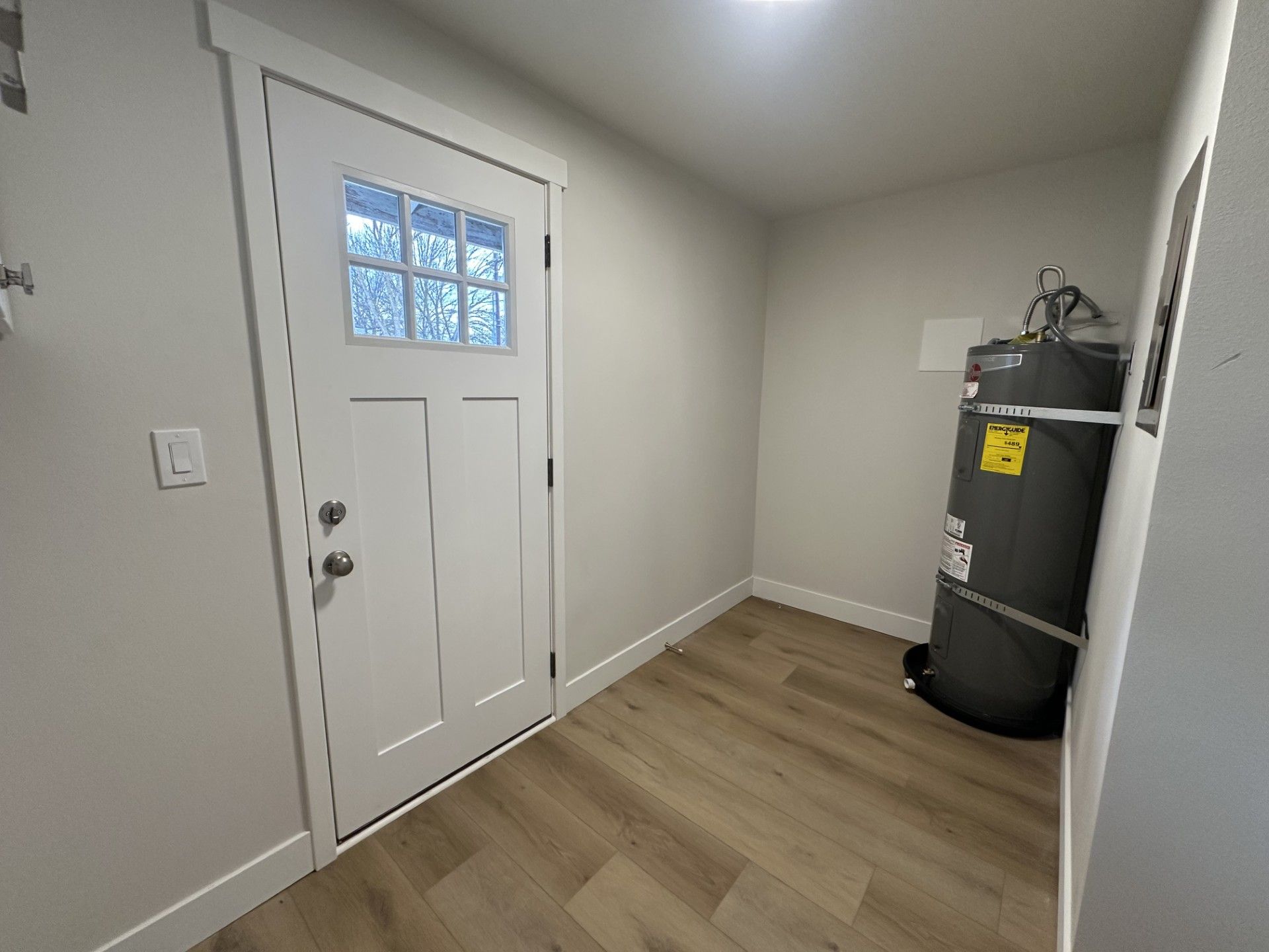 MF 36 - Columbia Villa Apartments 9 of 12