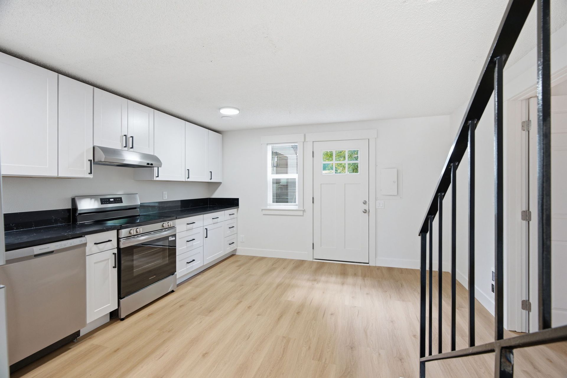 MF 39 - Rolling Hills Townhouses 3 of 12