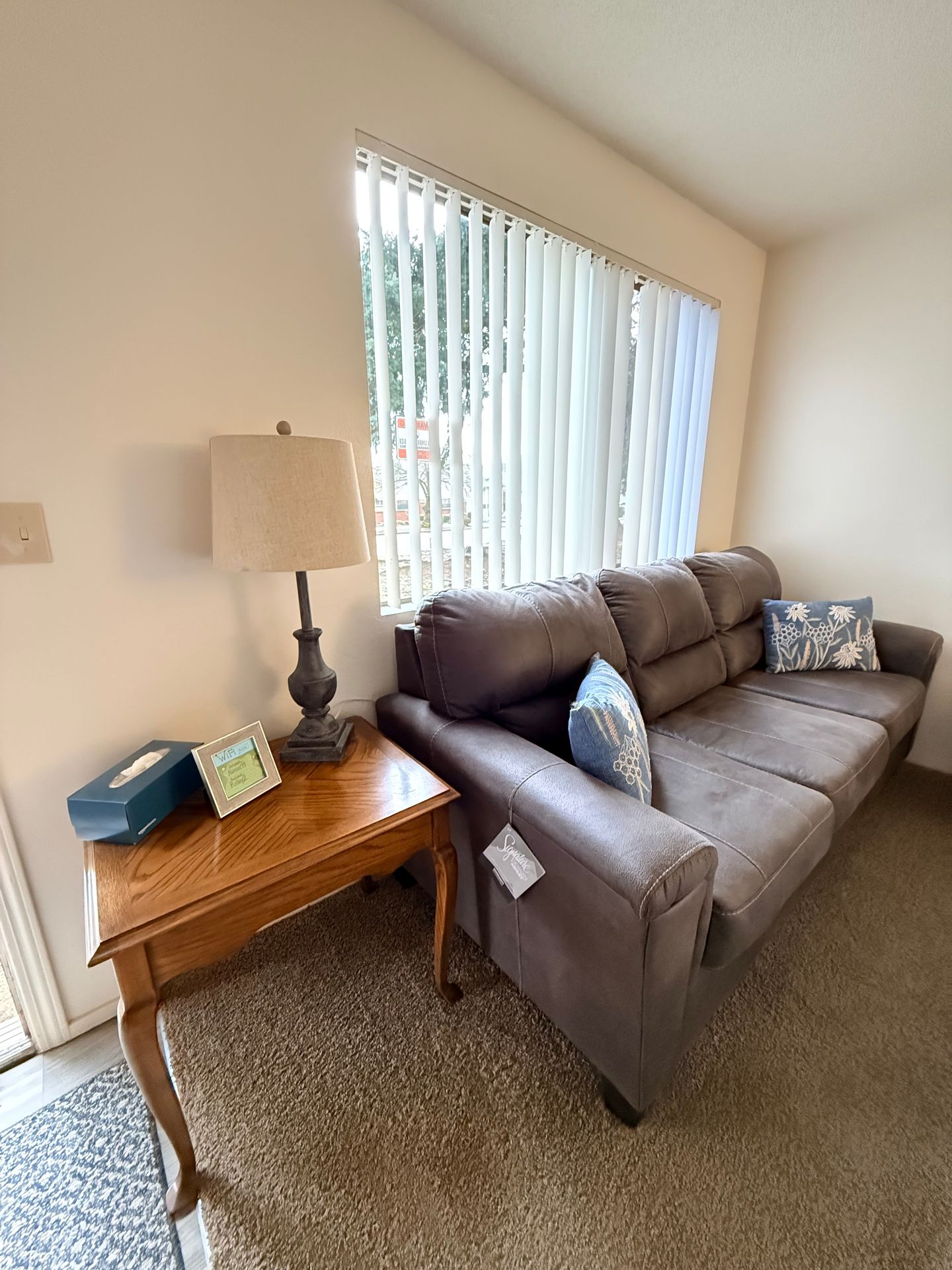 Salem Townhome: 190 Boone Road SE