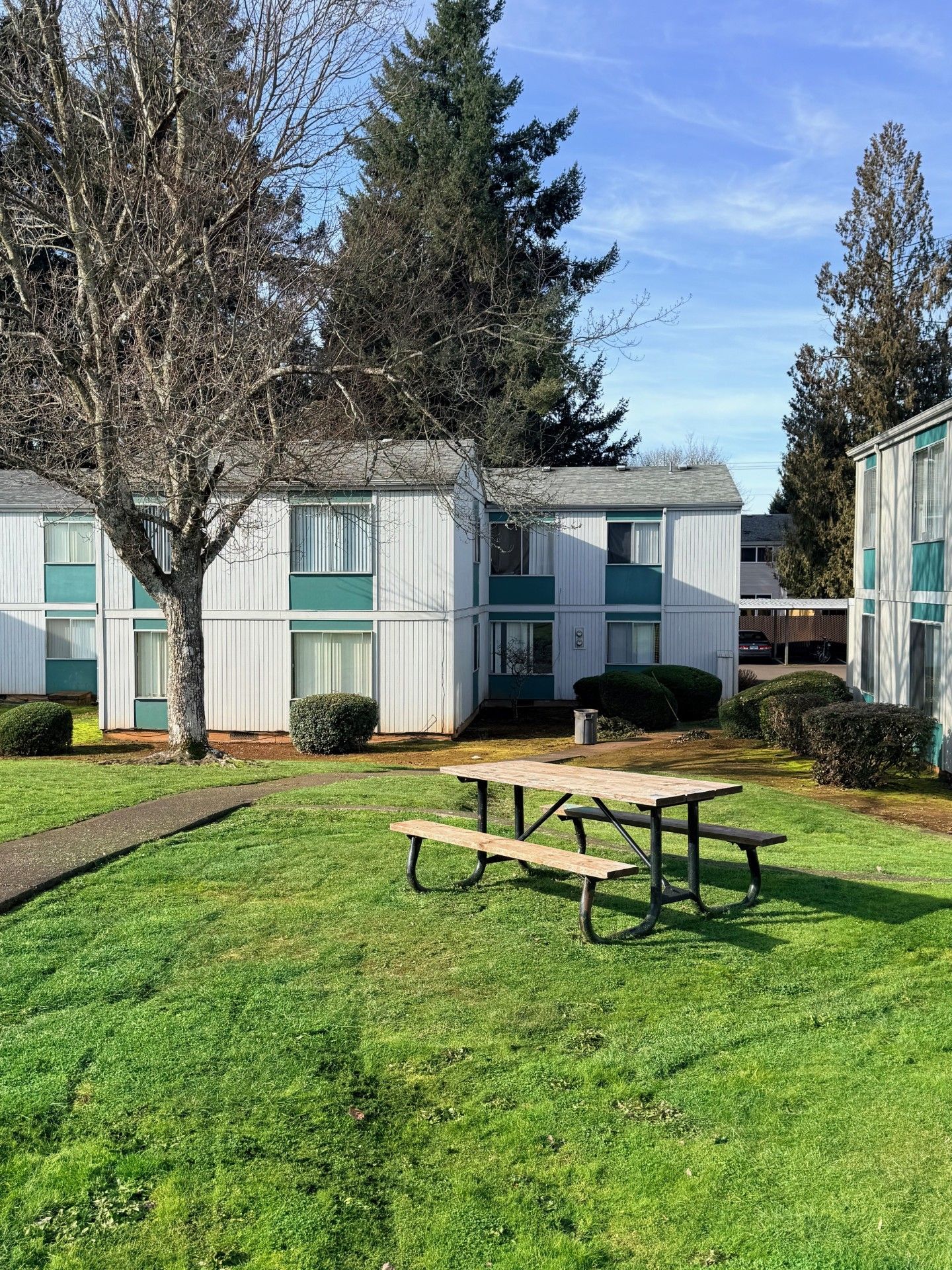 もりもり37★rent Breakwater Northwest | ShowMeTheRent.com