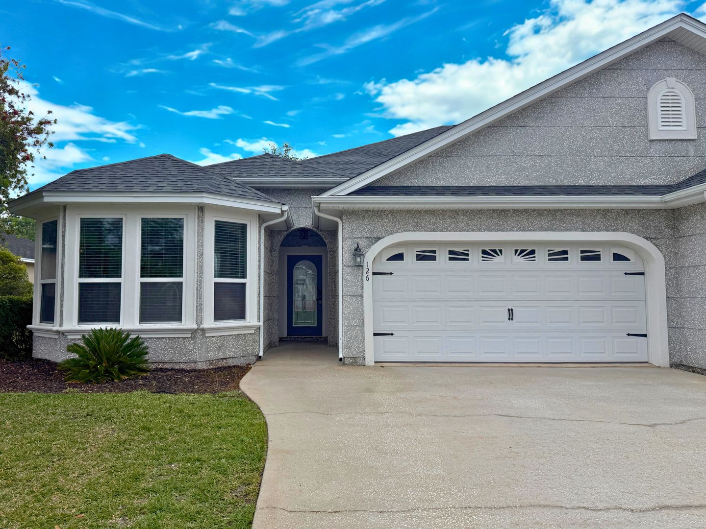 Kingsland House: 126 Miller Ct.