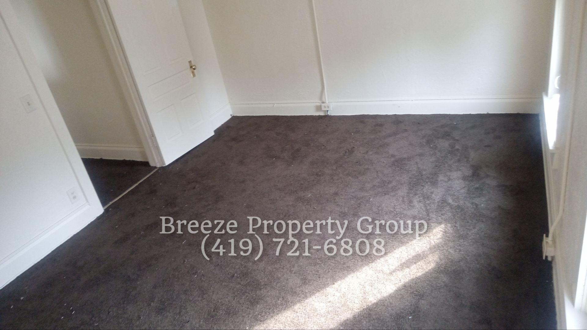 Toledo House: 1434 N Ontario