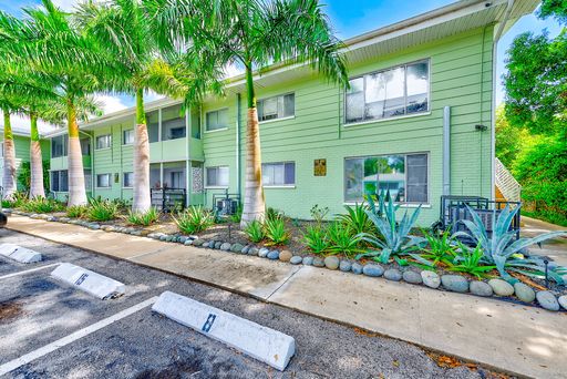 1329 Drew St, Unit 6 – photo 1