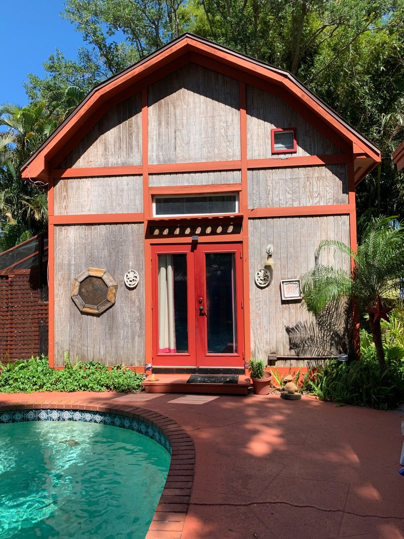 Clearwater House: 1653 Bravo Dr