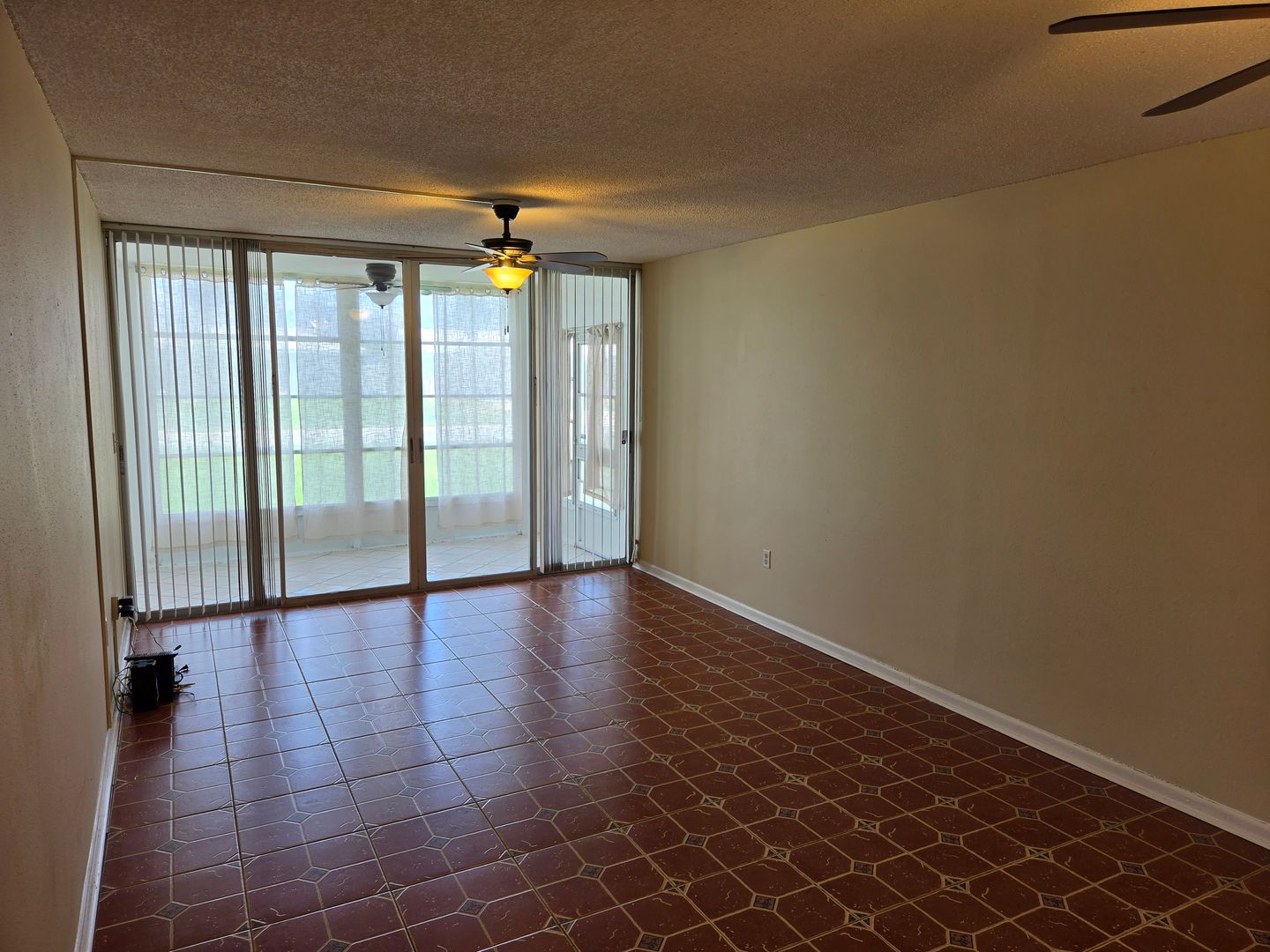 Largo House: 10351 Regal Dr APT 3