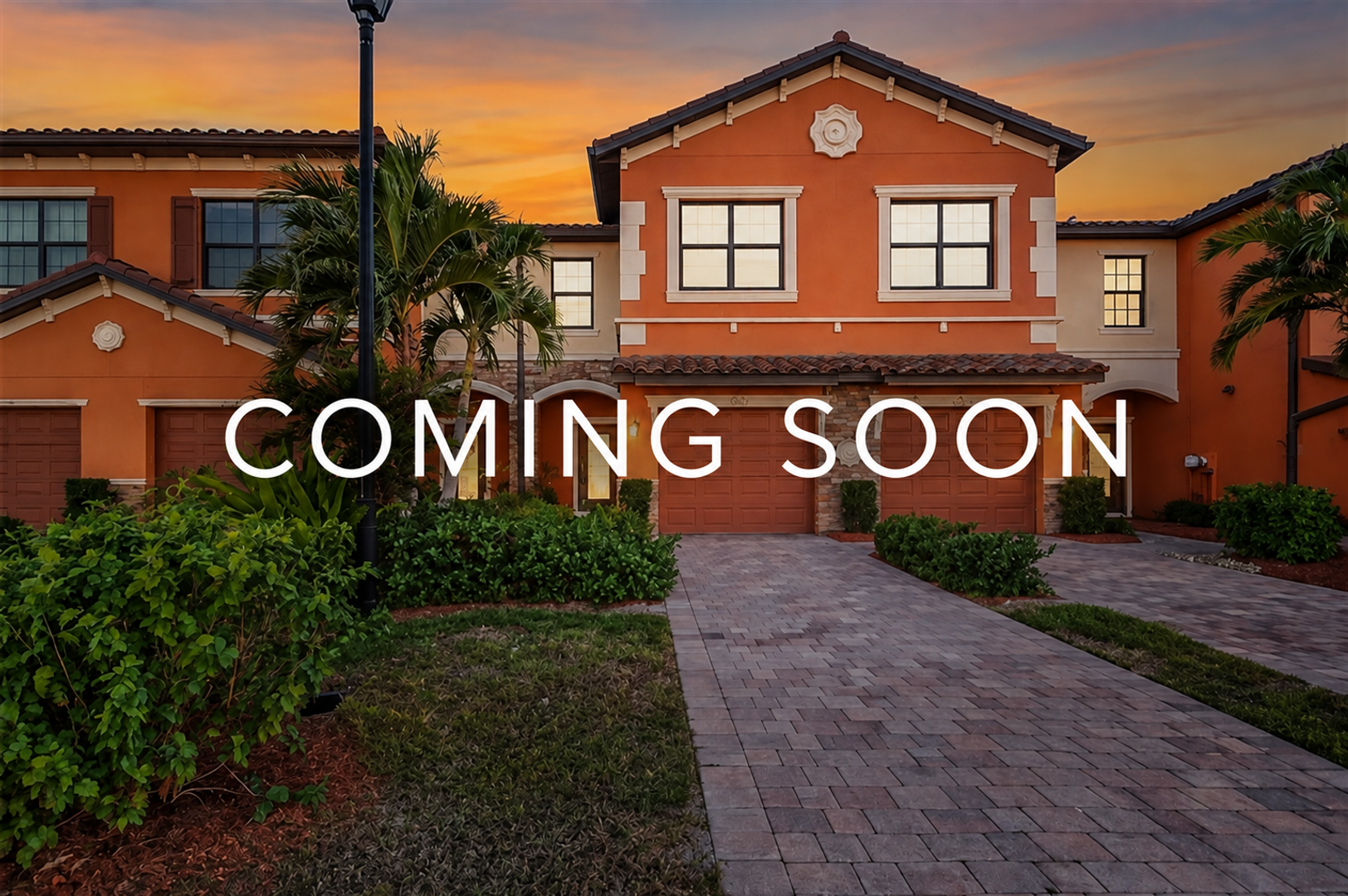 Venice House: 20252 Lagente Cir
