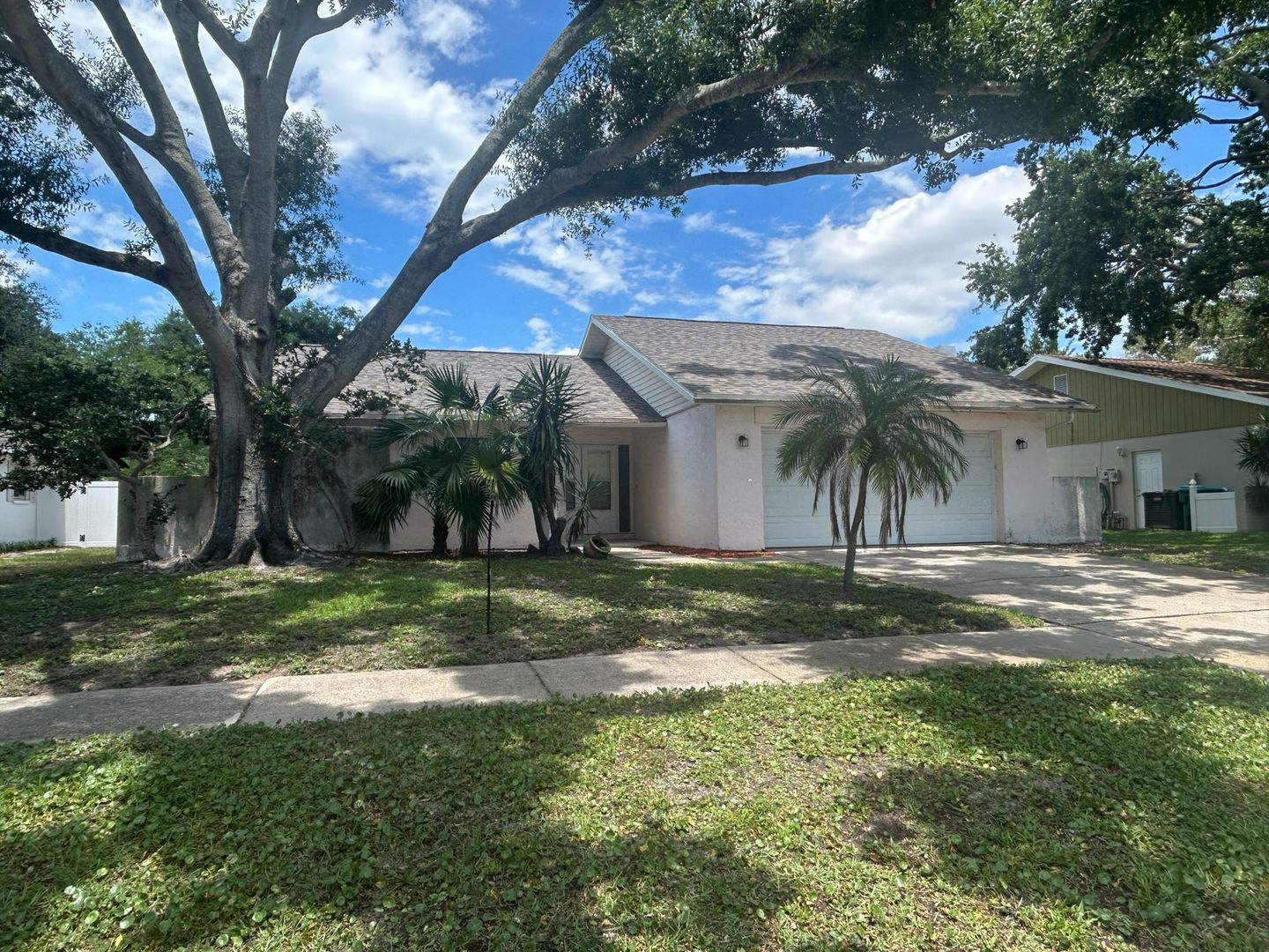 Seminole House: 11997 97th Ave