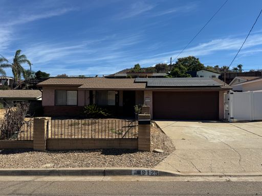 Spacious Santee Living-Single Family Home Rental – photo 1