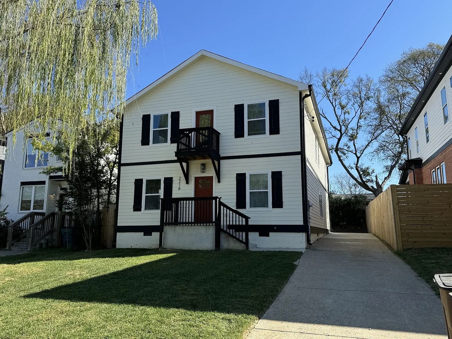 Nashville House: 2218 14th Ave N