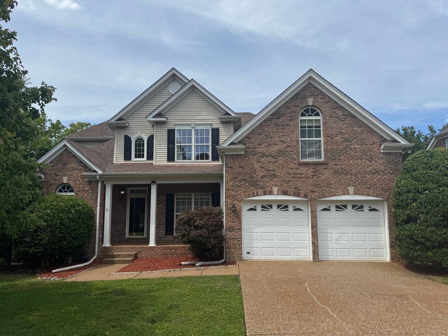 Brentwood House: 1316 Sweetwater Dr