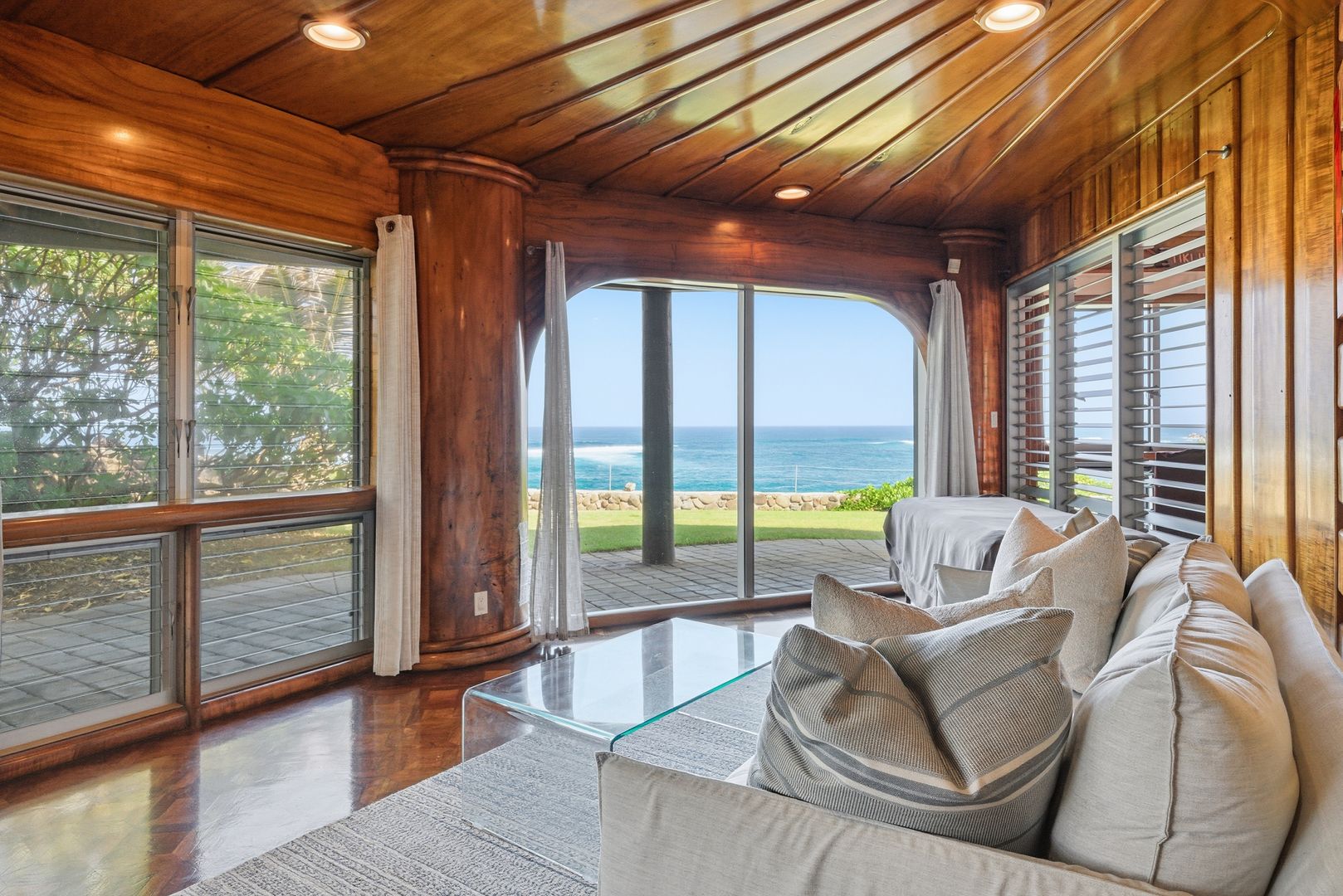 Hawaii House 12 of 12
