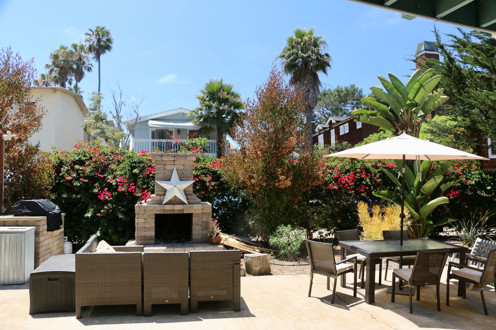 Grill area at 305 S. Sierra Ave (2 of 2)