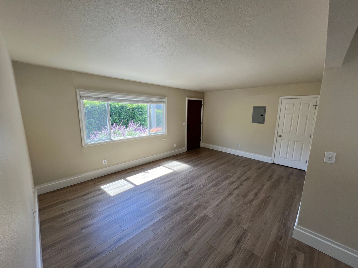 Lafayette Apartment: 964-974 Dolores Dr.