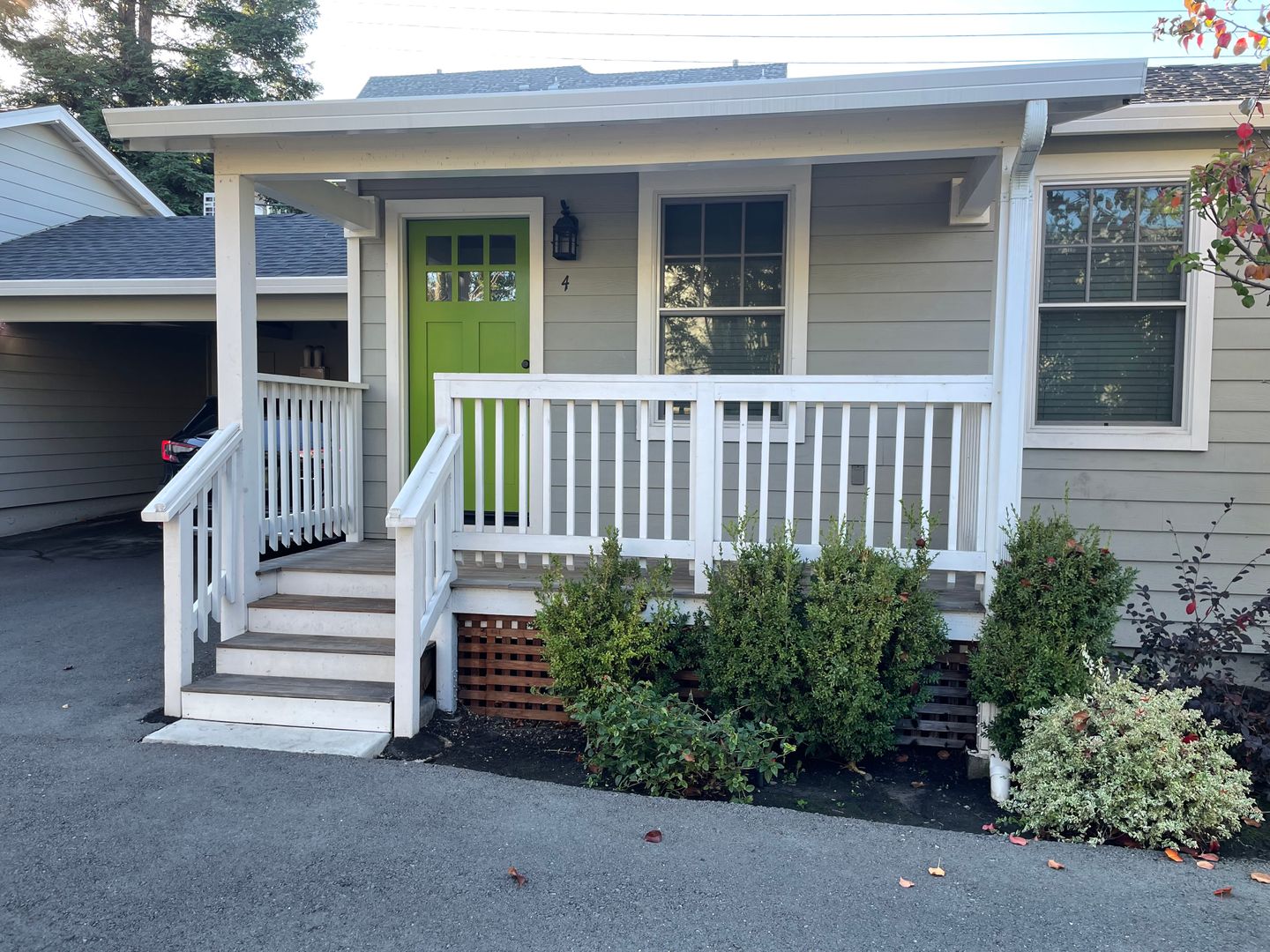 Walnut Creek Apartment: 1963 Trinity Ave