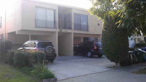 Spacious 1 Bedroom 1 Bath Apartment with Balcony and Parking – photo 1