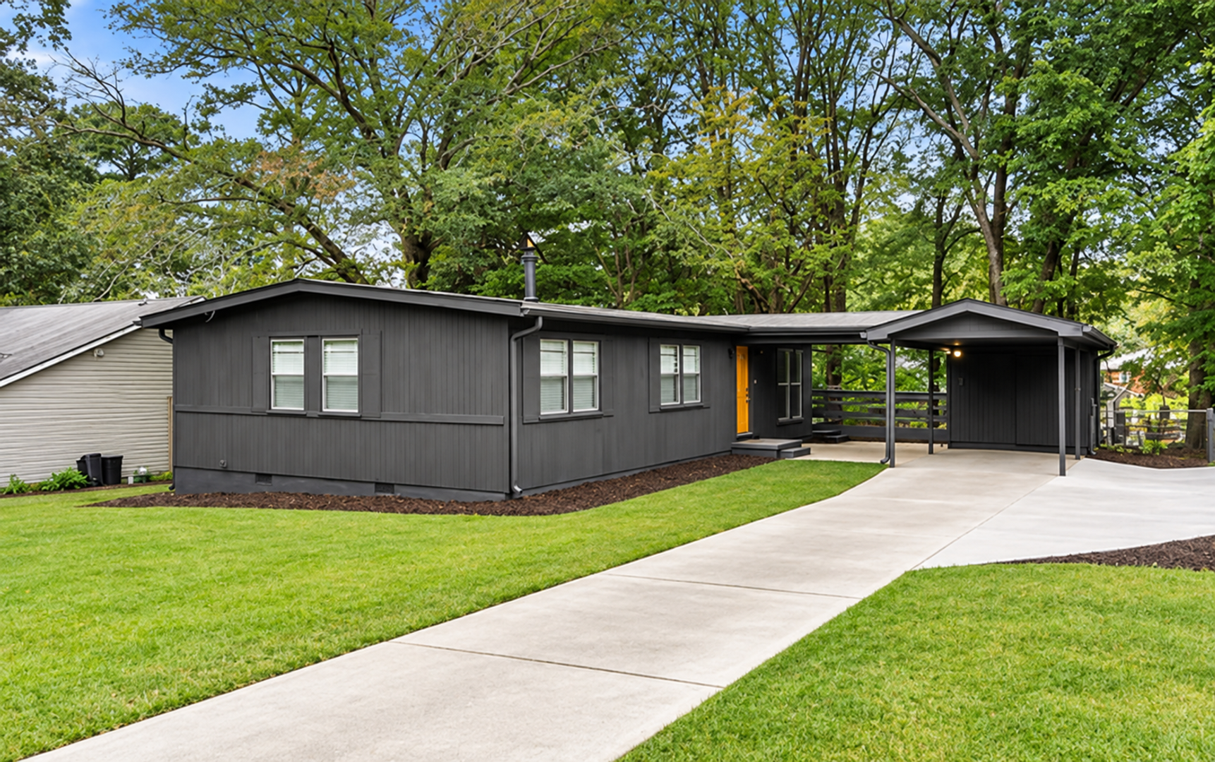 Chamblee House: 3132 Laventure Drive