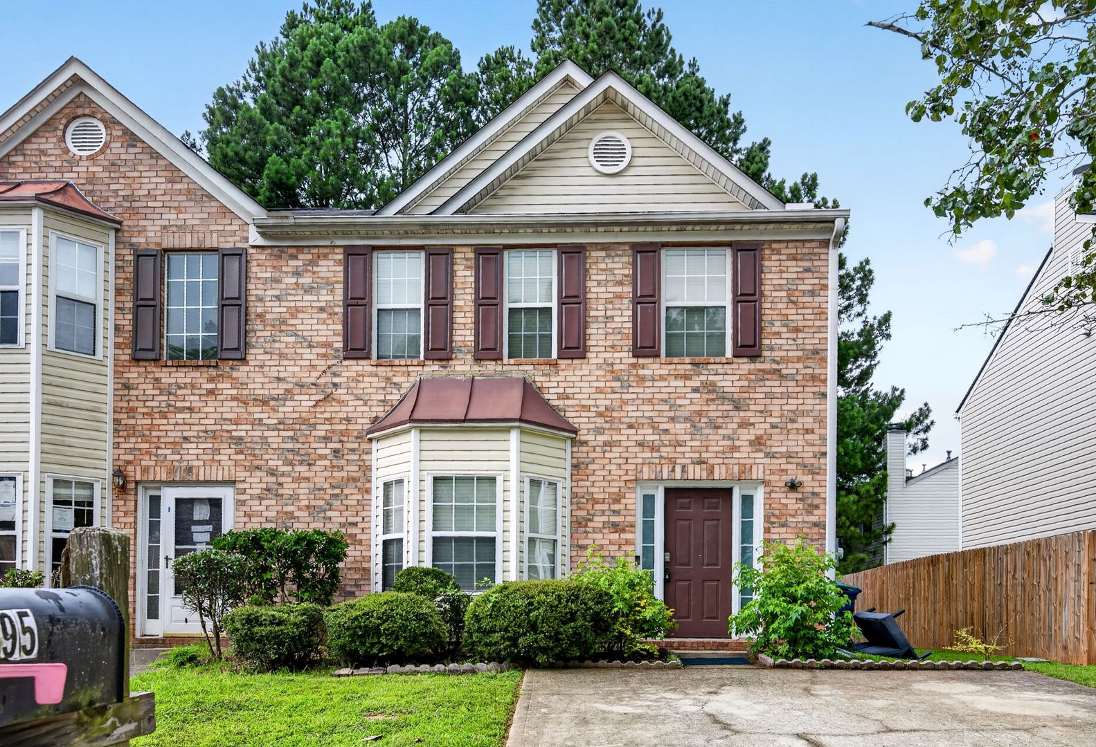 Atlanta Townhome: 5495 Hampton Court
