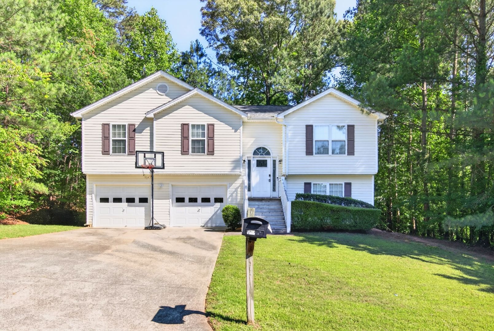 Lawrenceville House: 3212 Pagoda Trace