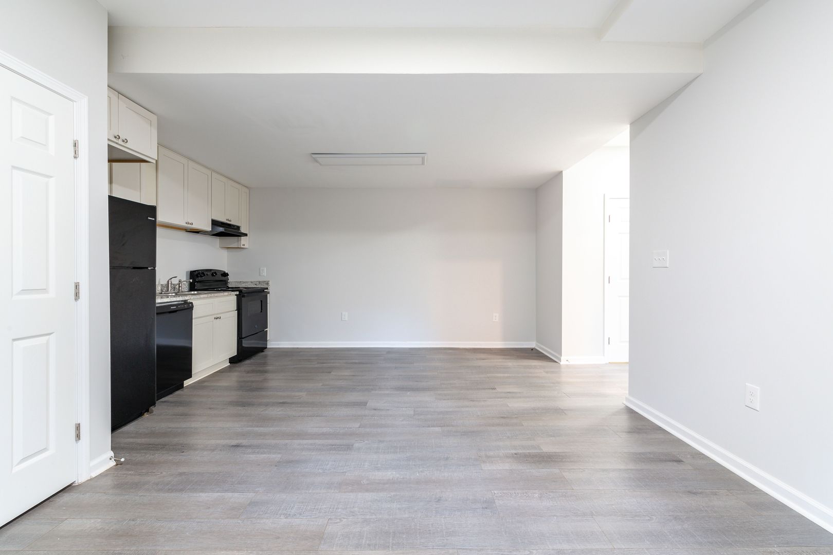 Atlanta Apartment: 1818 Vesta Avenue