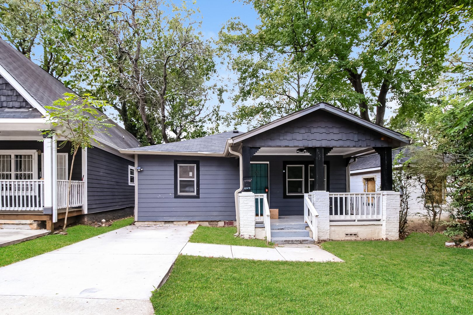 Atlanta House: 1097 Smith Street