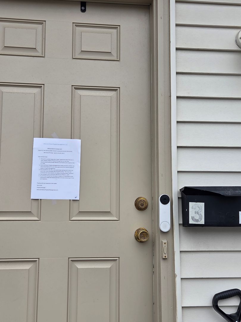 Erie Apartment: 1843-1847 E 38th St