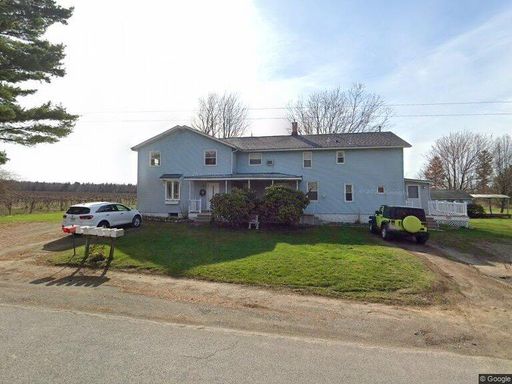 570 Middle Road