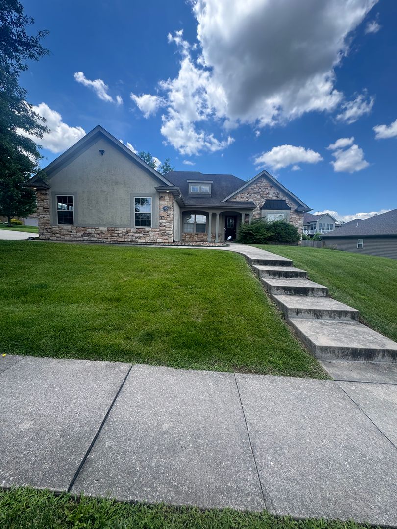 Columbia House: 3306 Red Bay Creek Rd.