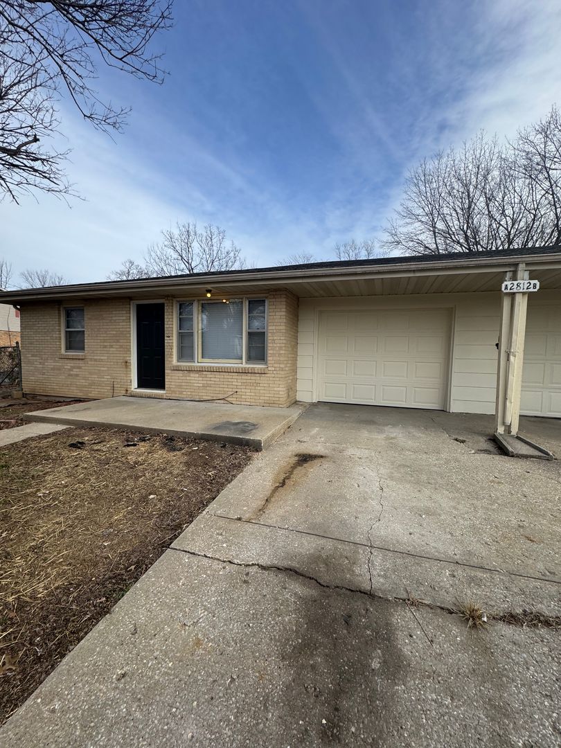 Columbia Apartment: 2812 Mulberry Rd