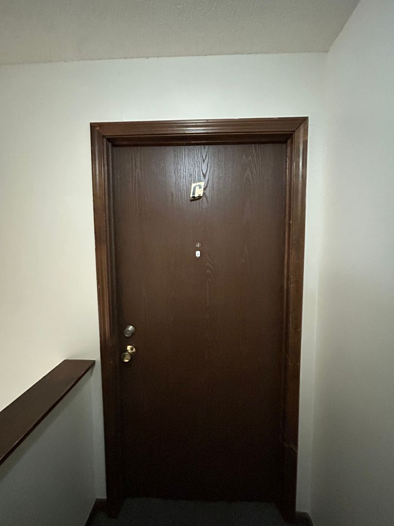 Columbia Apartment: 101 Albany Dr.