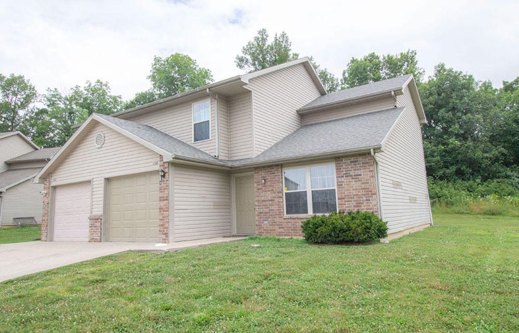 Columbia Apartment: 1505 Greensboro Dr