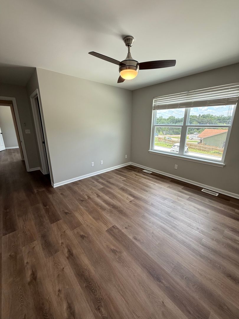 Columbia Apartment: 1301 McKee St.